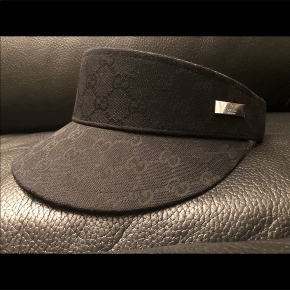 Gucci Other - Unisex black Gucci monogram Visor